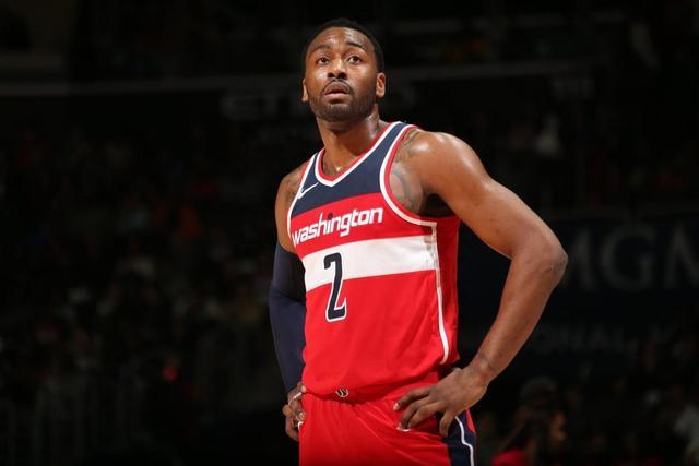 步行者大胜尼克斯32分 大比分追至2-2进天王山